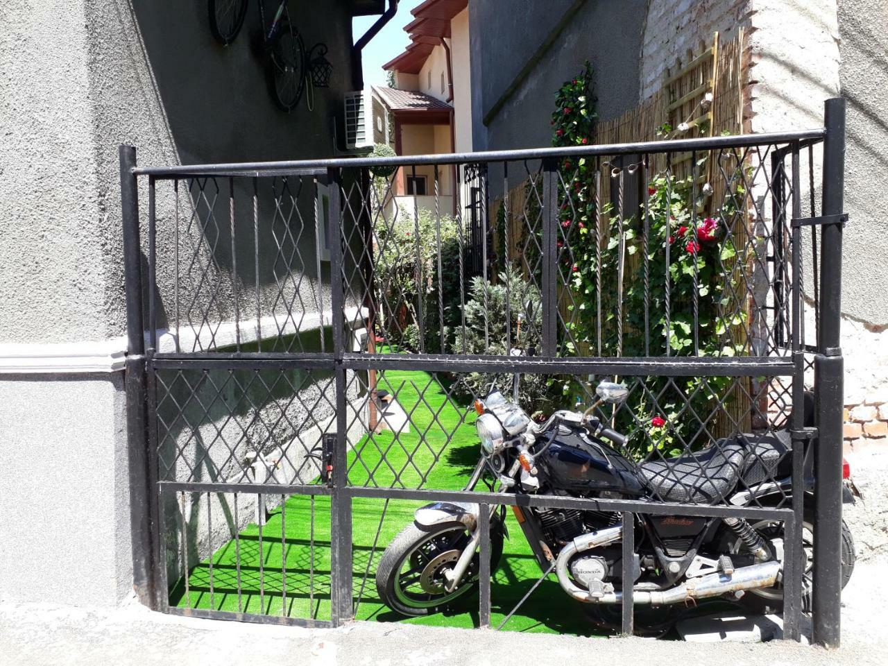 Hotel Motor House Unirii Bukurešť Exteriér fotografie